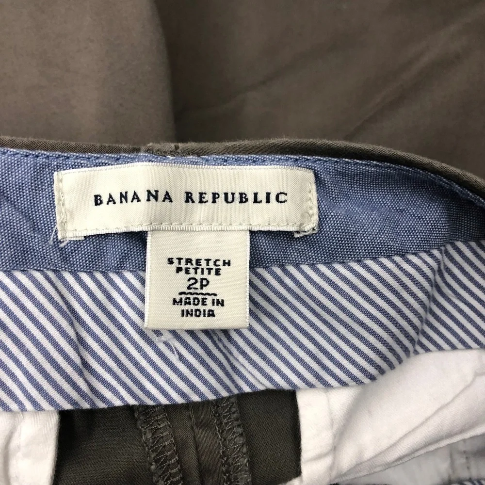 Banana Republic Bermuda Shorts Size 2P